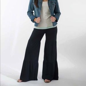 Matilda Jane Lovely Life black pants women’s M